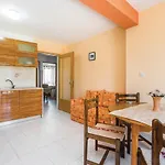 Cozy Apartment In Kampor With Wifi Kampor