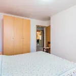 Cozy Apartment In Kampor With Wifi