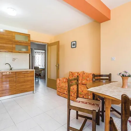 Lovely In With Kitchen Kampor